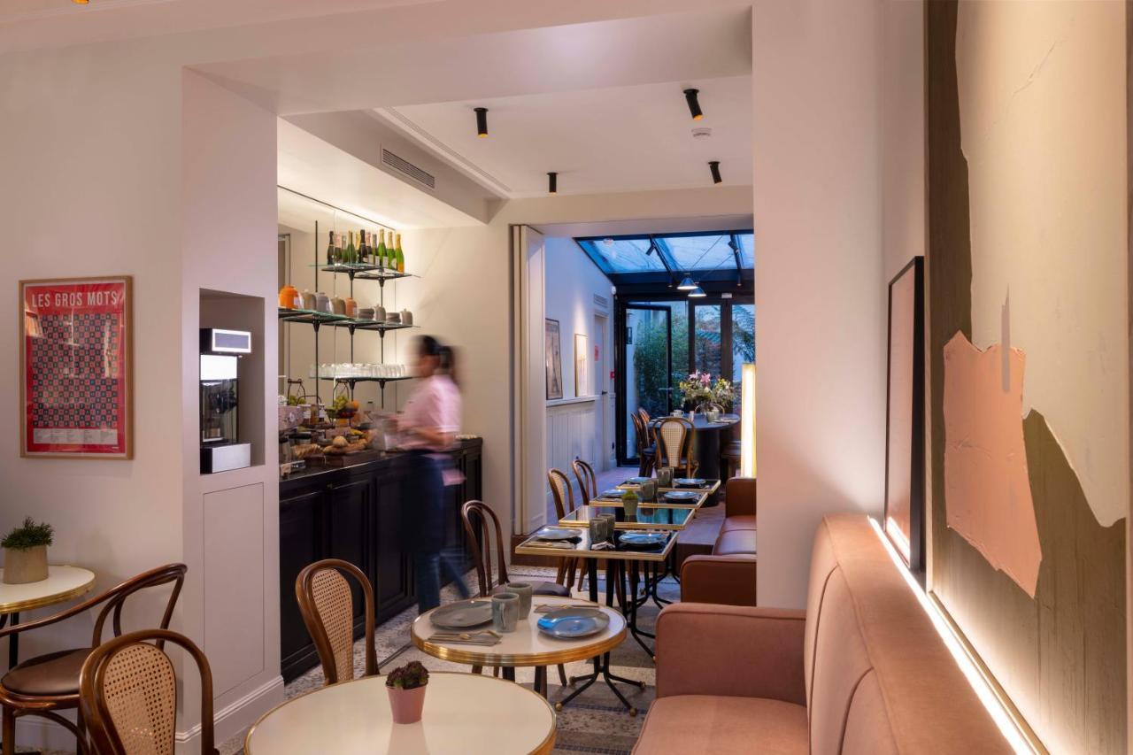 Hotel Dadou Paris Exterior photo